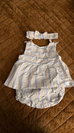 Carters baby Girl 6 m