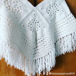Poncho O Mañanita Tejida A Crochet Size M