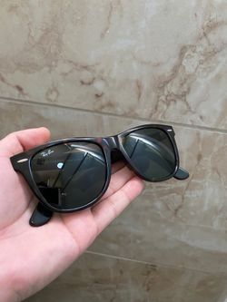 Rayban wayfarer tortoiseshell sunglasses