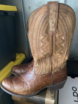 Durango Size 10.5 Hippo Skin.