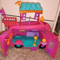 Toy Van With Pop Up Stage