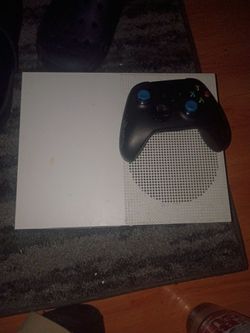 Used Xbox with wireless controller 60  I also have a second controller for 30