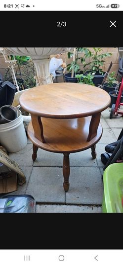 Antique Solid Wood End Table In Good Condition