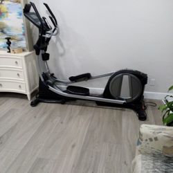 Nordic Track Elliptical 