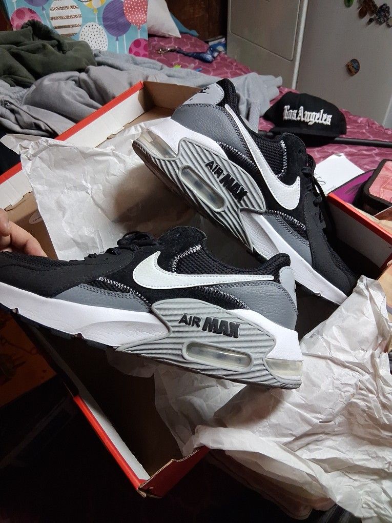 NIKE AIR MAX EXCEE