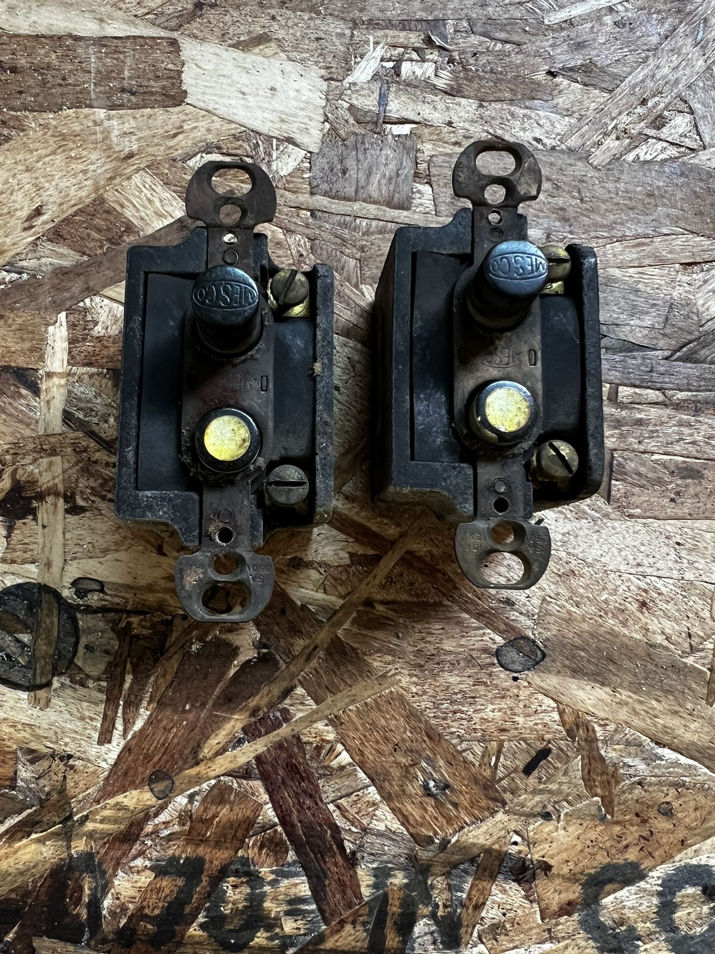 Free Vintage Push Button Switches