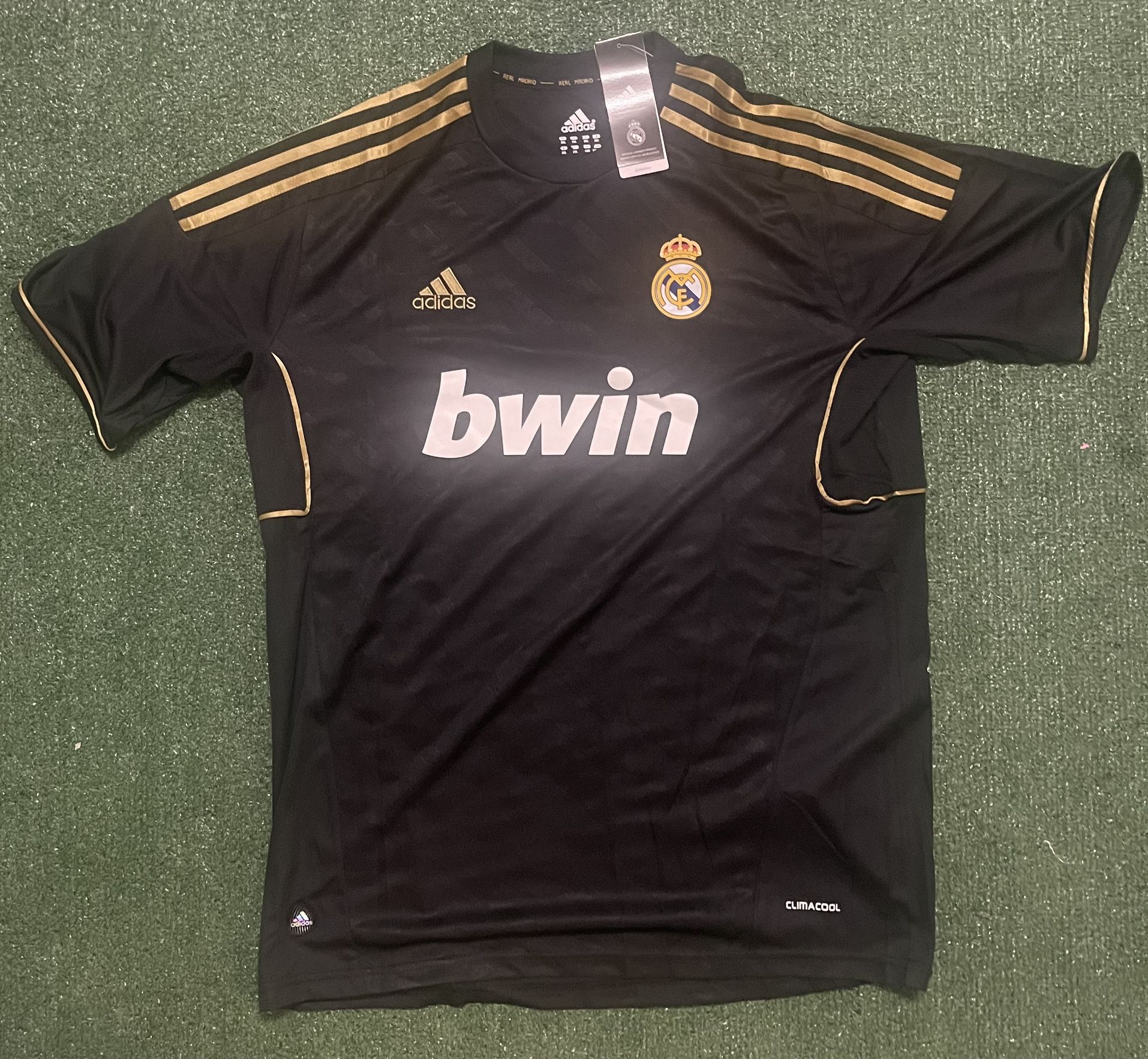 Real Madrid Jerseys Size Xl