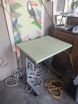 Computer. Desk