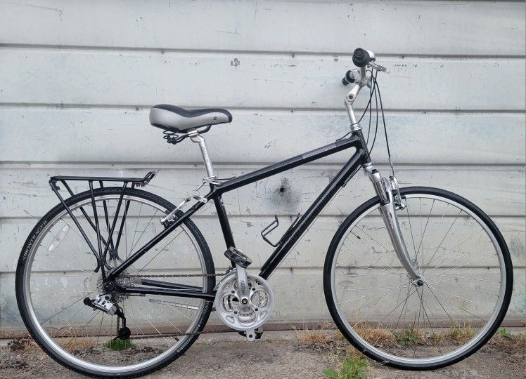 CANNODALE ADVENTURE 400 HYBRID BIKE