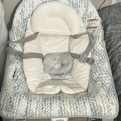 Ingenuity Baby Bouncer/Rocker (2)