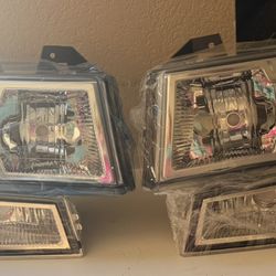 Headlights For 2003-2006 Chevy Silverado Or Avalanche 