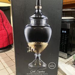 Fitz And Floyd - Gold Daphne 1 Gallon Beverage Dispenser