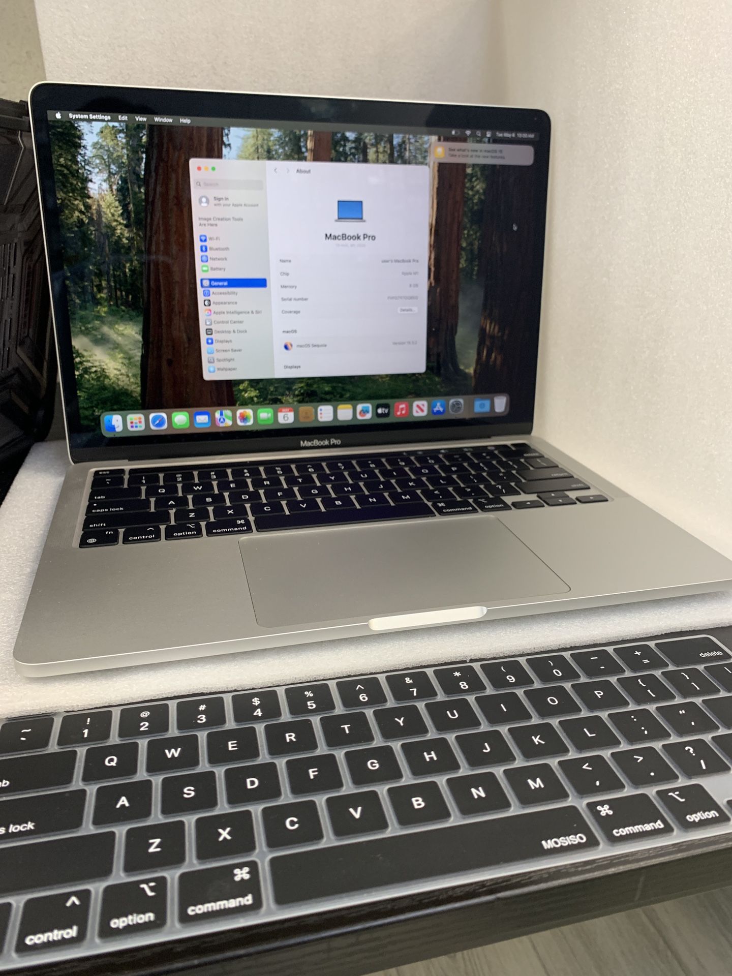 MacBook Pro 2020 13” M1 8 GB RAM / 258 GB- Gray- Babcock