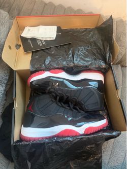 Bred 11s Sz  9 Never worn !