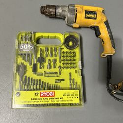 Dewalt VSR Electric Drill and Bit Set 