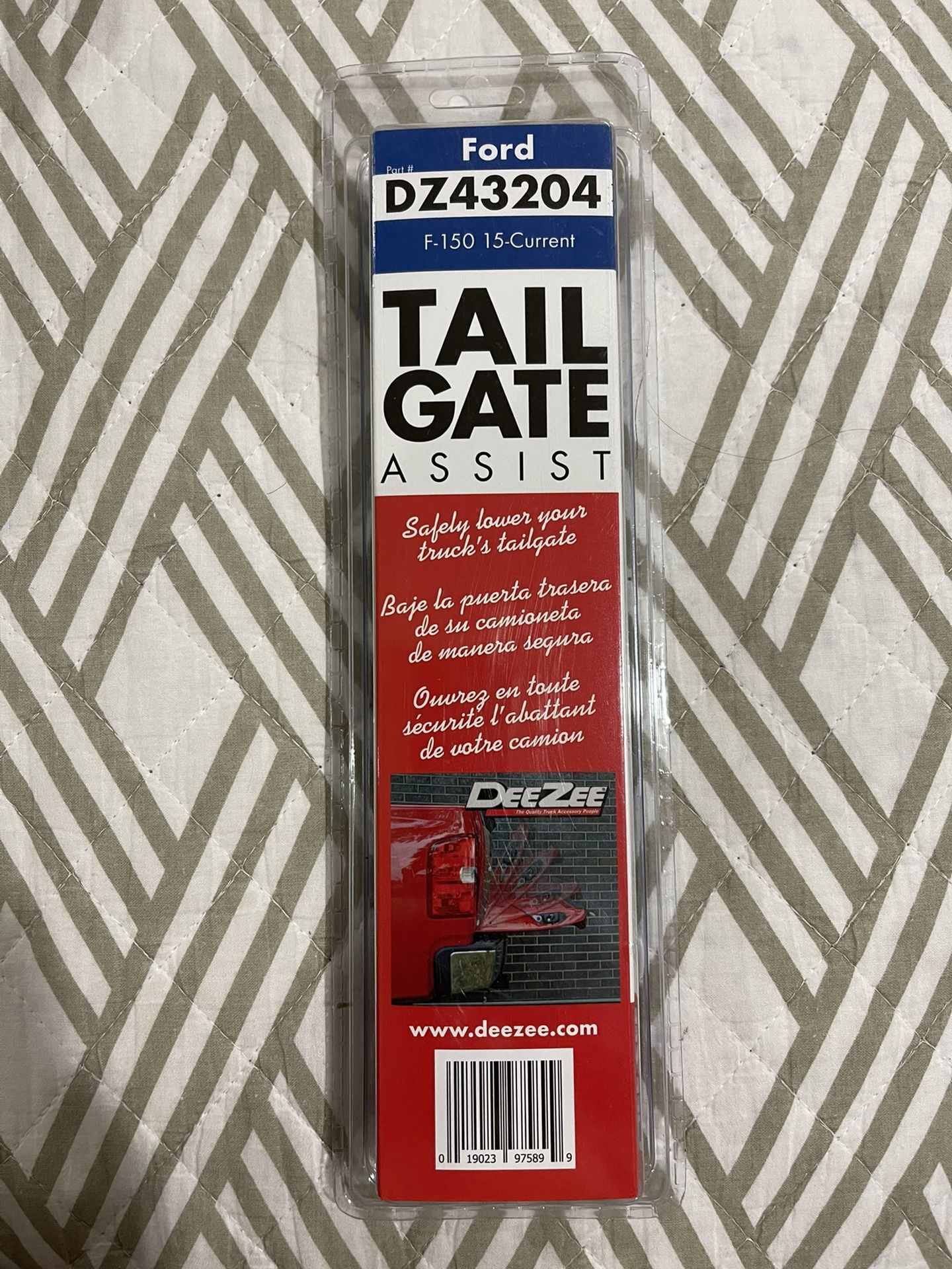 DEE ZEE DZ43204 Tailgate Assist Shock