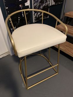 Luna 26" Counter Stool in White with Gold Base