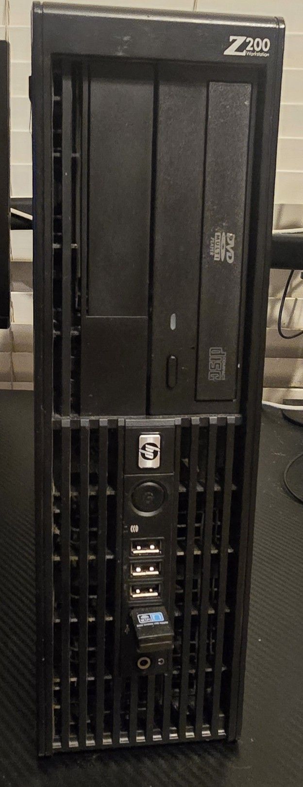 DeskTop  HP 🖥  Z200 WorkStation - 2.93GHz. CPU /8.0GB. RAM  /1.0 TB. HDD - Windows 11, Only-PC🔌Work Excellent  ✔️ usb-Wi-Fi 