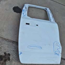 Dodge Ram 1500 Right Rear Door Small Oem