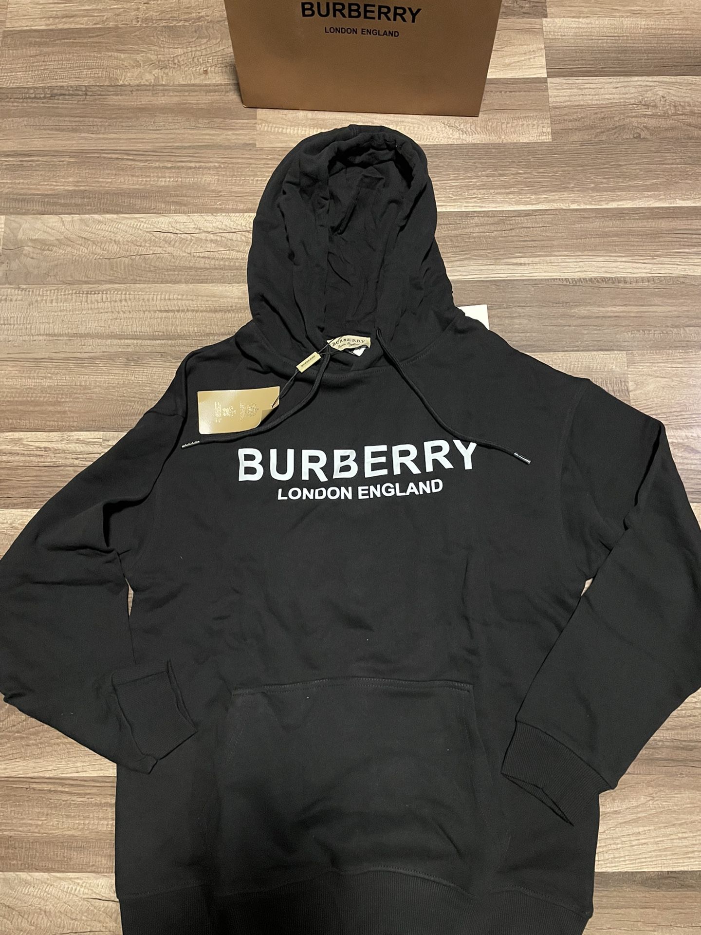 B Black Hoodie 