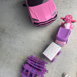 12v Ride On Bluetooth /wireless Lamborghini. Everything On It Works. 