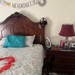 Queen Bedroom Set For Sell