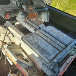 Rigid 10' Tile Saw