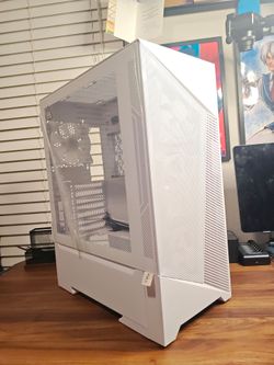 White Gaming PC - Comes with Fans