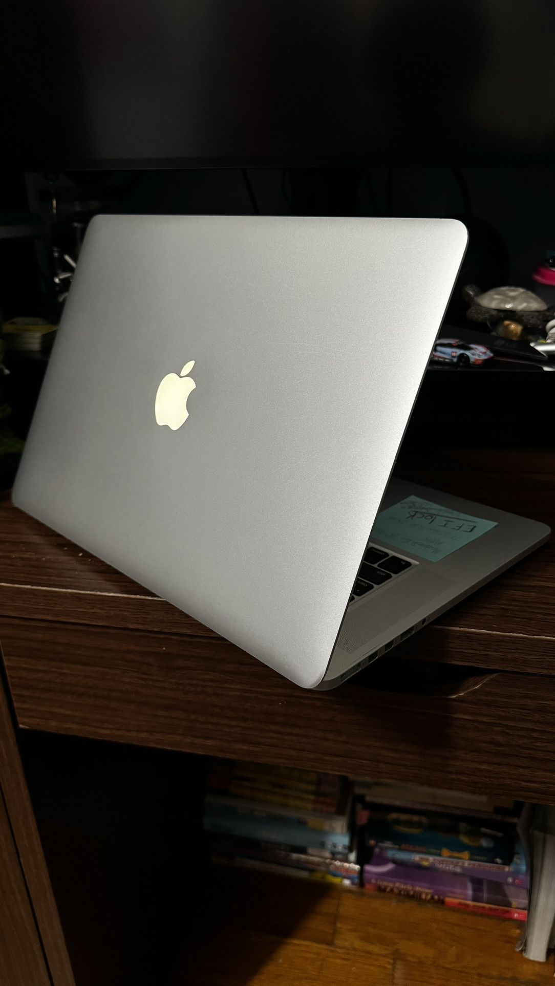 MacBook Pro 15” 2015 (EFI LOCK) For Parts