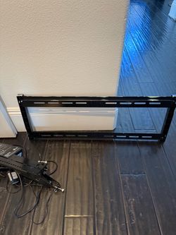 Motorized TV Mount