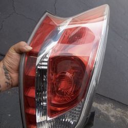 Nissan Taillights Make A Offer