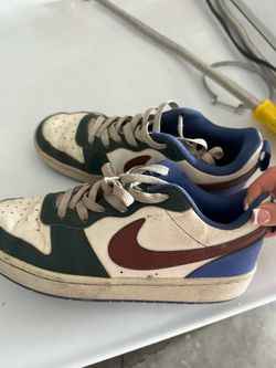 Men’s Nike dunks