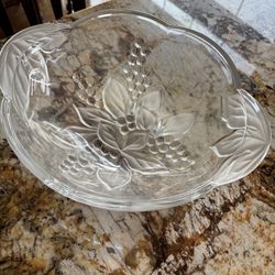 Glass bowl