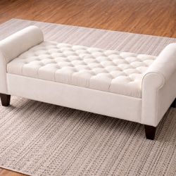 Elegant Upholstered Bed Bench – Soft, Cozy & Perfect for Bedroom 