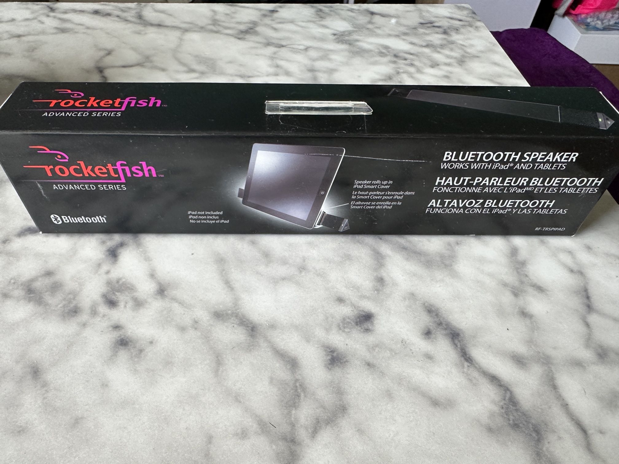 New Rocketfish Bluetooth Speaker Apple iPad Tablets Smartphones RF-TRSPIPAD