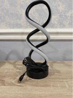 Lamp / Lámpara