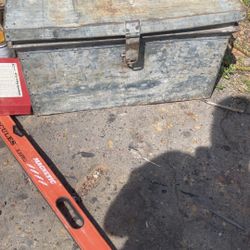 Vintage Toolbox 