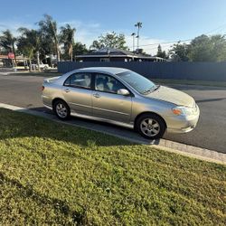 2004 Toyota Corolla