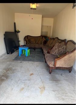 Vintage couches 3 piece