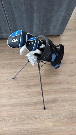 Brand New Youth LEFT handed Golf clubs