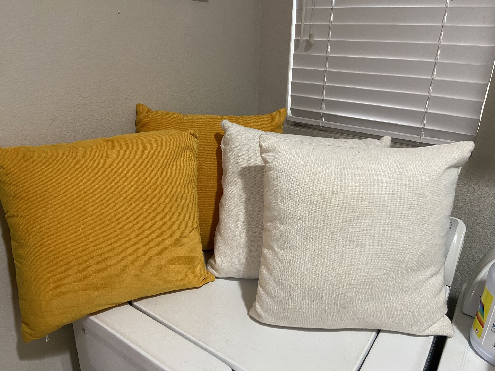Decorative Yard Pillows Set Of 4