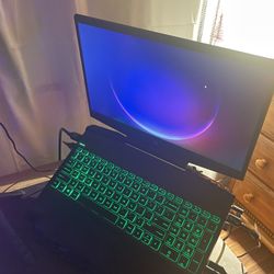 HP Pavilion Gaming Laptop + Cooling Pad