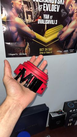 MCM Red belt size 34 new