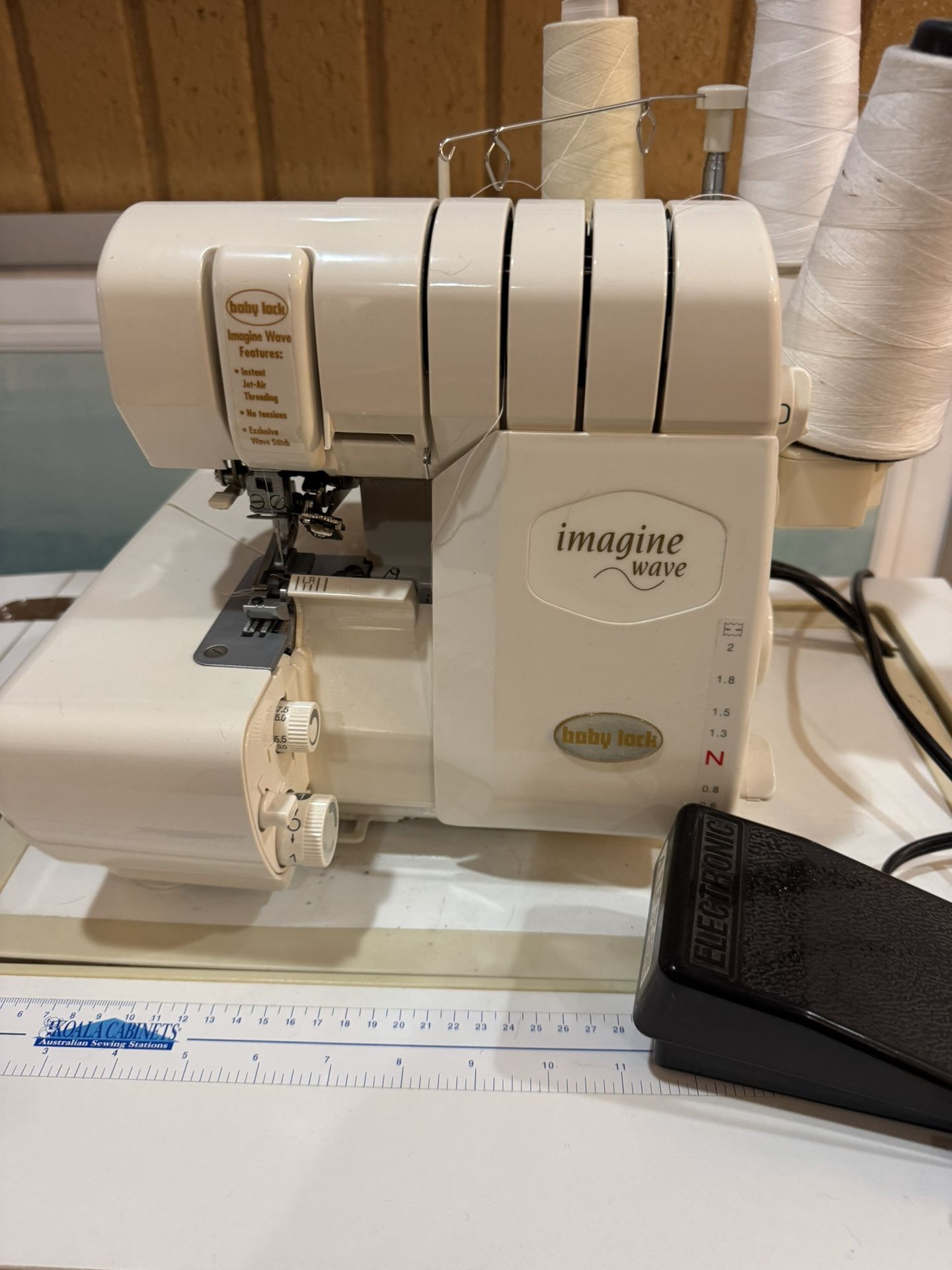 Imagine wave, baby lock, sewing machine