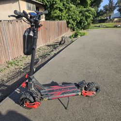 Tuziwuz Electric Scooter