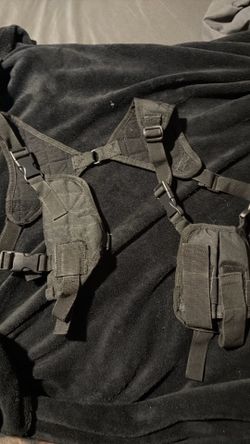 Chest/shoulder rig for airsoft ect