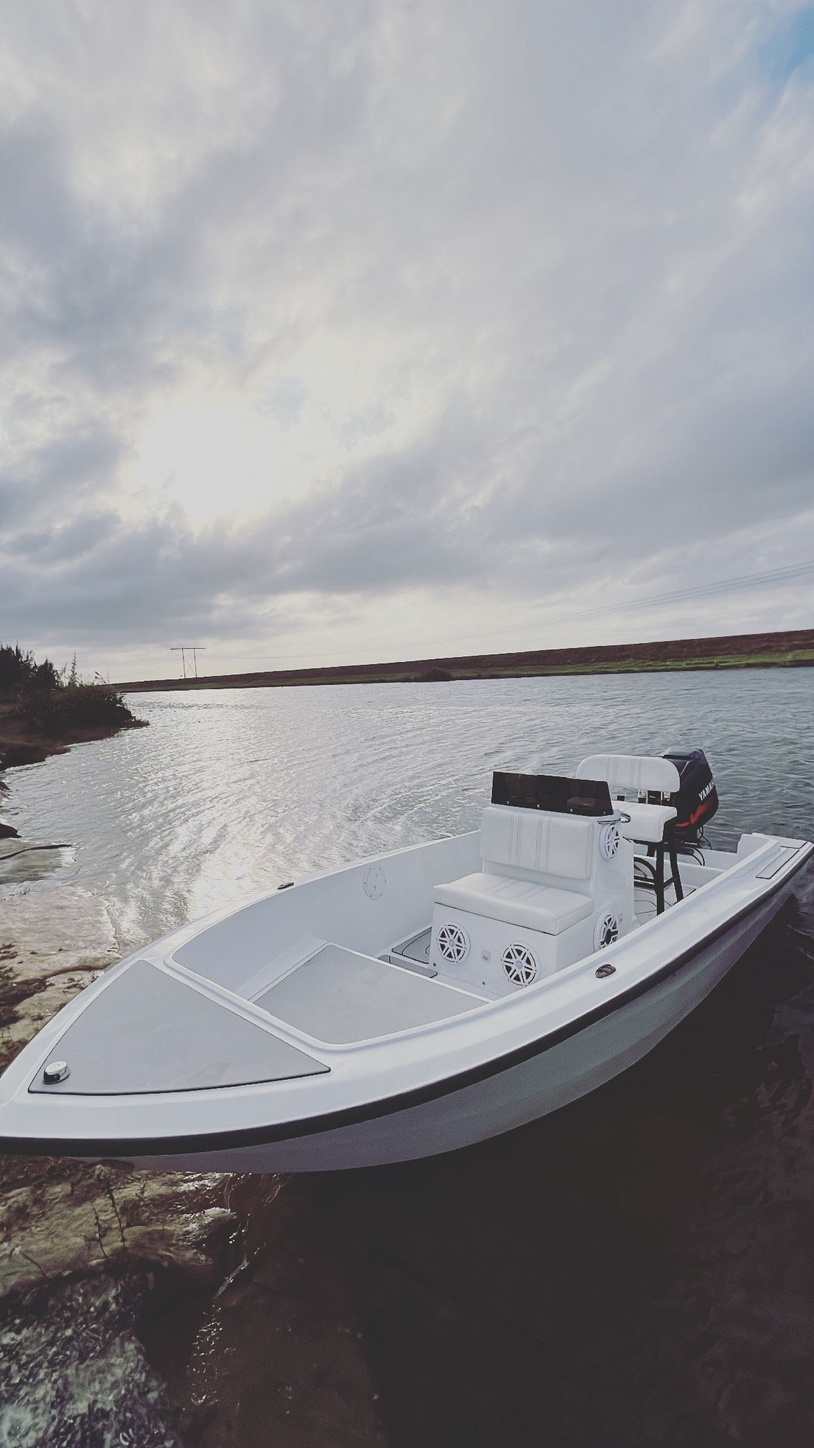 18ft Hydrasport Boat