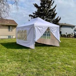 NEW! AWESOME POP UP TENT! 10’ x 15′ Deluxe folding tent