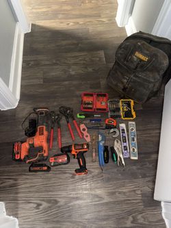 Plumbing tools / hand tools