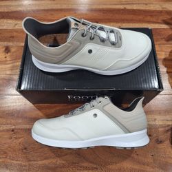FootJoy mens Stratos 9.5 Golf Shoes Spikeless White Gray